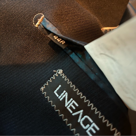 LineAge Mens dress suit - Picture 5 of 6